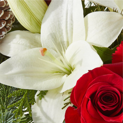 Oh So Jolly Bouquet – EMERY'S FLOWERS & CO, Maumee OH