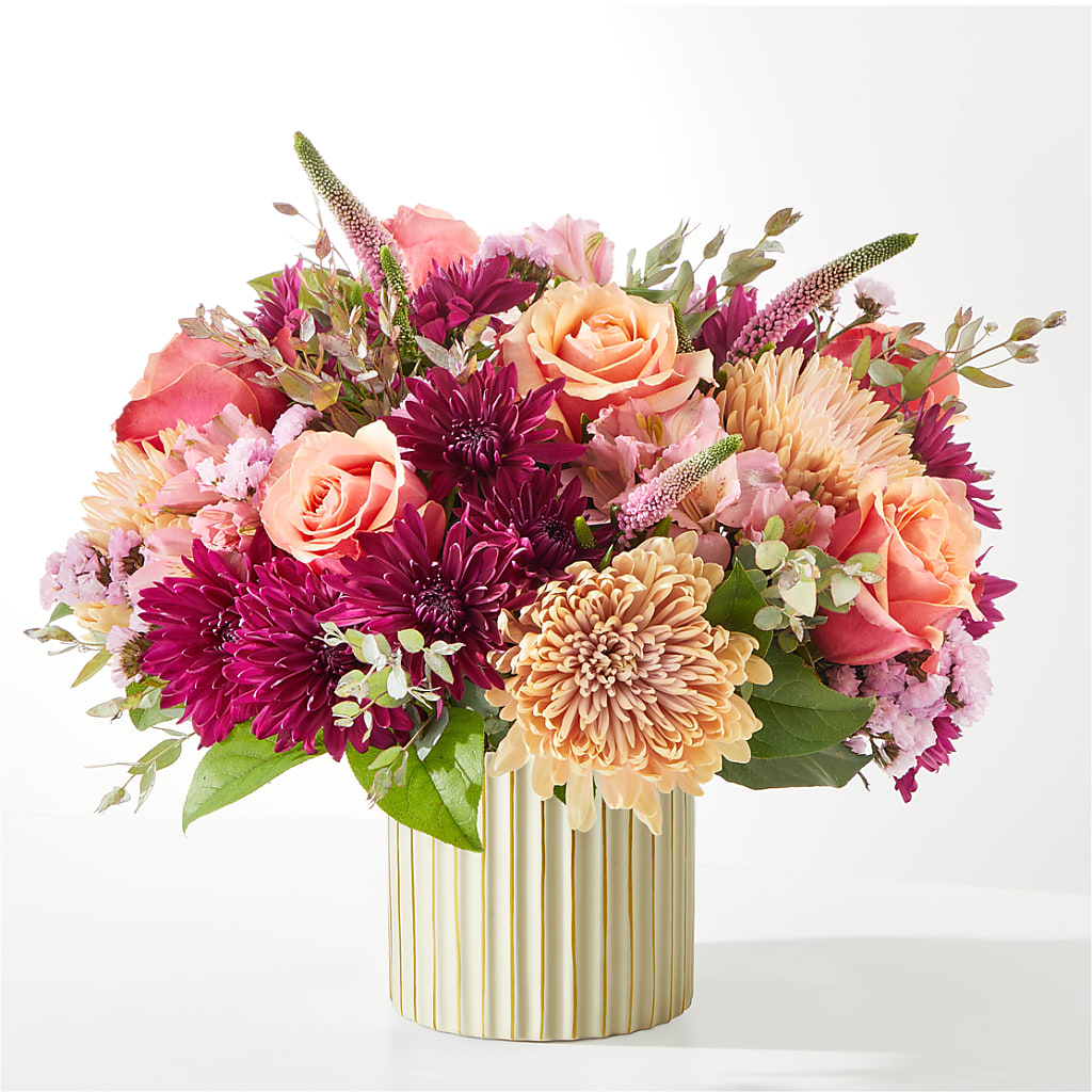 Berry Cobbler Bouquet with Ivory Vase – EMERY'S FLOWERS & CO, Maumee OH