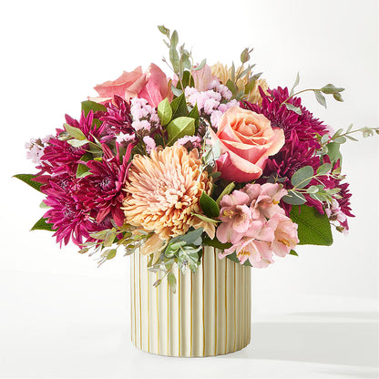 Berry Cobbler Bouquet with Ivory Vase – EMERY'S FLOWERS & CO, Maumee OH