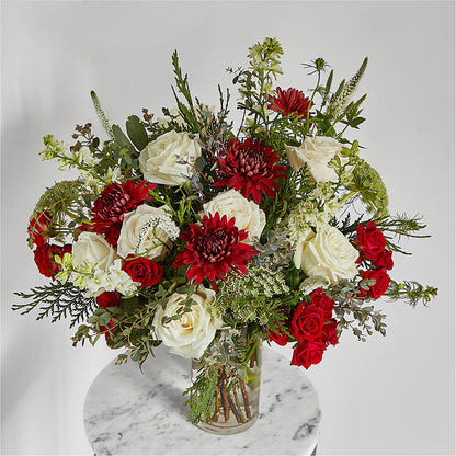 Favorite Traditions Bouquet – EMERY'S FLOWERS & CO, Maumee OH