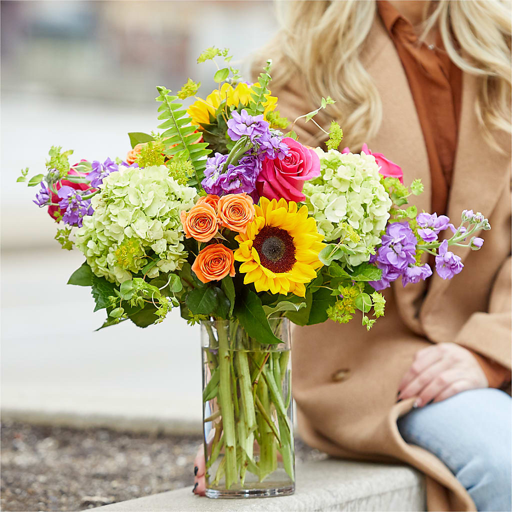 Vibrant Greetings Bouquet – EMERY'S FLOWERS & CO, Maumee OH
