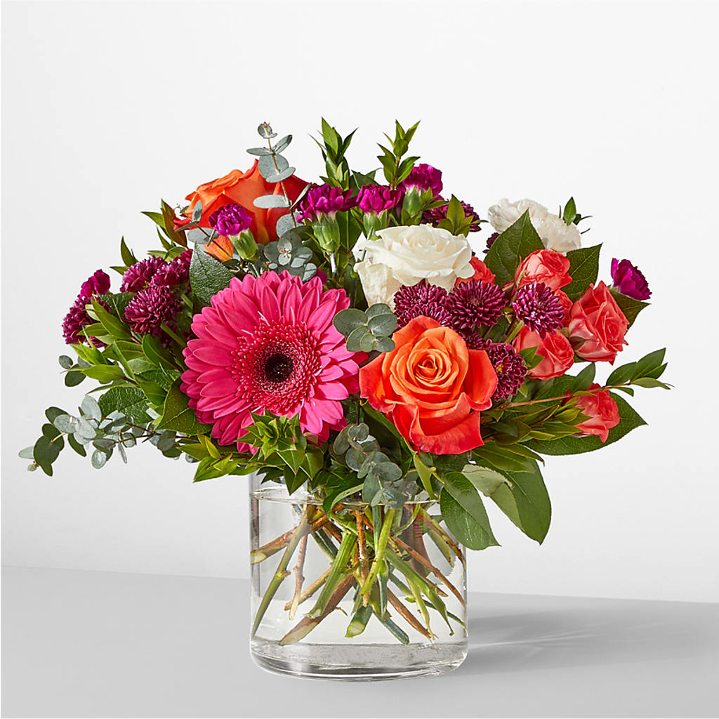 Smell the Roses Bouquet – EMERY'S FLOWERS & CO, Maumee OH