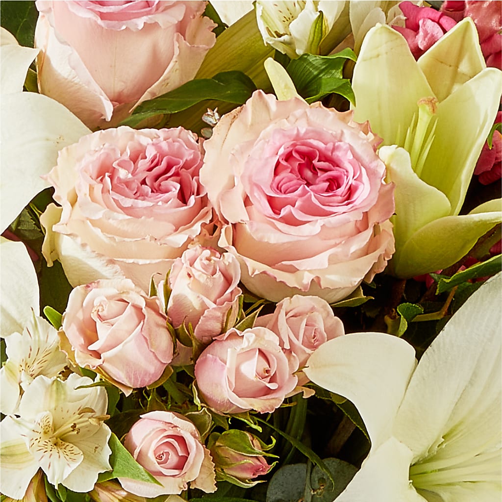 Ballet Slippers Bouquet – EMERY'S FLOWERS & CO, Maumee OH