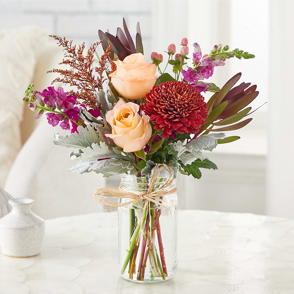 Moody Hues Bouquet – EMERY'S FLOWERS & CO, Maumee OH
