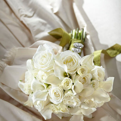 Serene Highness Bouquet – EMERY'S FLOWERS & CO, Maumee OH